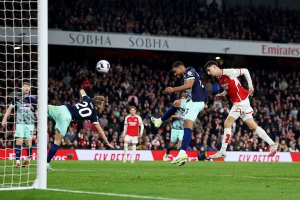 Maalivahti mokasi pahasti - Saksalaistähti pelasti Arsenalin Valioliigan kärkeen Maalivahti mokasi pahasti – Saksalaistähti pelasti Arsenalin Valioliigan kärkeen