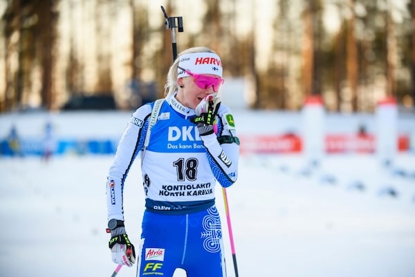 Pelti paukkui – Kaisa Mäkäräinen pulassa penkalla