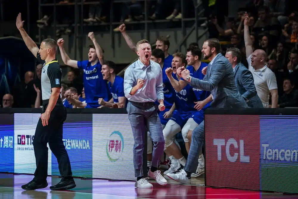 Susijengin päävalmentaja teki historiaa