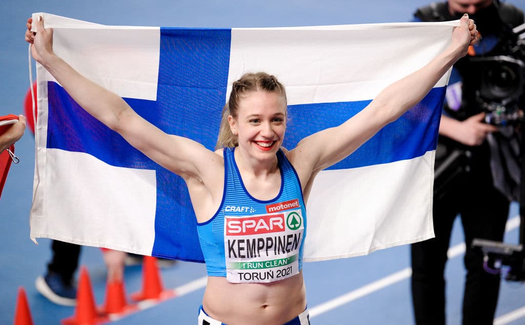 Lotta Kemppiselle kävi kurjasti olympiakenraalissa Lotta Kemppiselle kävi kurjasti olympiakenraalissa