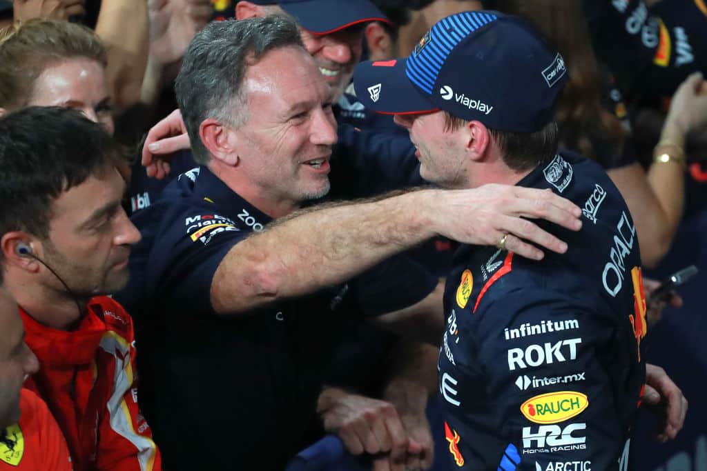 Max Verstappenin lähtöhuhut kiihtyvät - Red Bull kartoittanut jo kahta korvaajaa Max Verstappenin lähtöhuhut kiihtyvät – Red Bull kartoittanut jo kahta korvaajaa