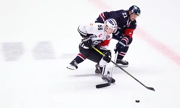 Käry kävi – Nuorten Leijonien maailmanmestari sai potkut seurastaan