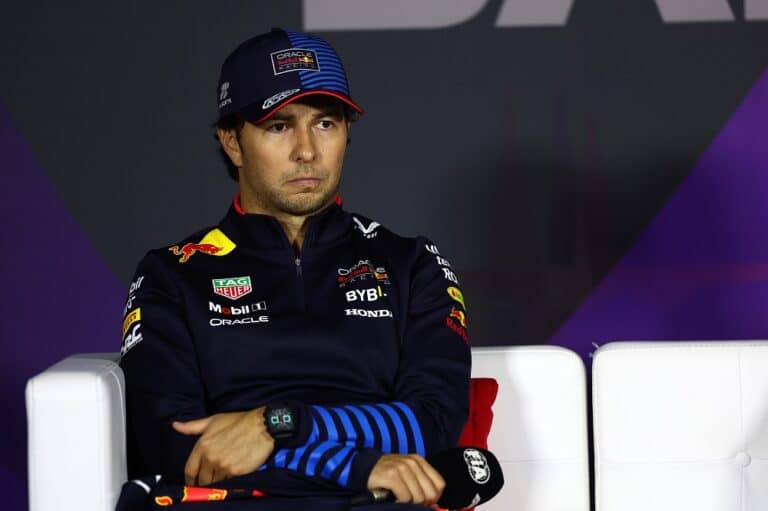 F1-kuljettaja haukuttiin lyttyyn – maailmanmestari antoi palaa täydeltä laidalta