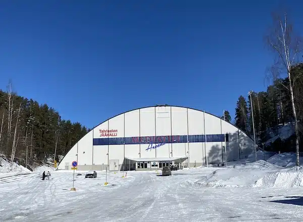 Perinteikäs jääkiekkoseura palasi kiekkokartalle – mitään hävettävää ei ole