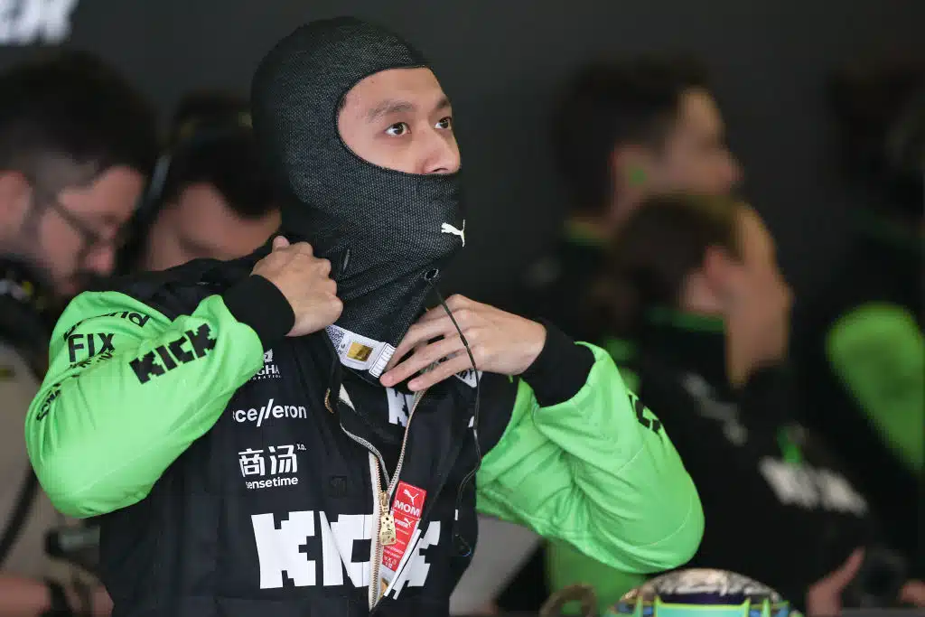 Zhou Guanyulle ja Valtteri Bottakselle tyly ennuste Zhou Guanyulle ja Valtteri Bottakselle tyly ennuste