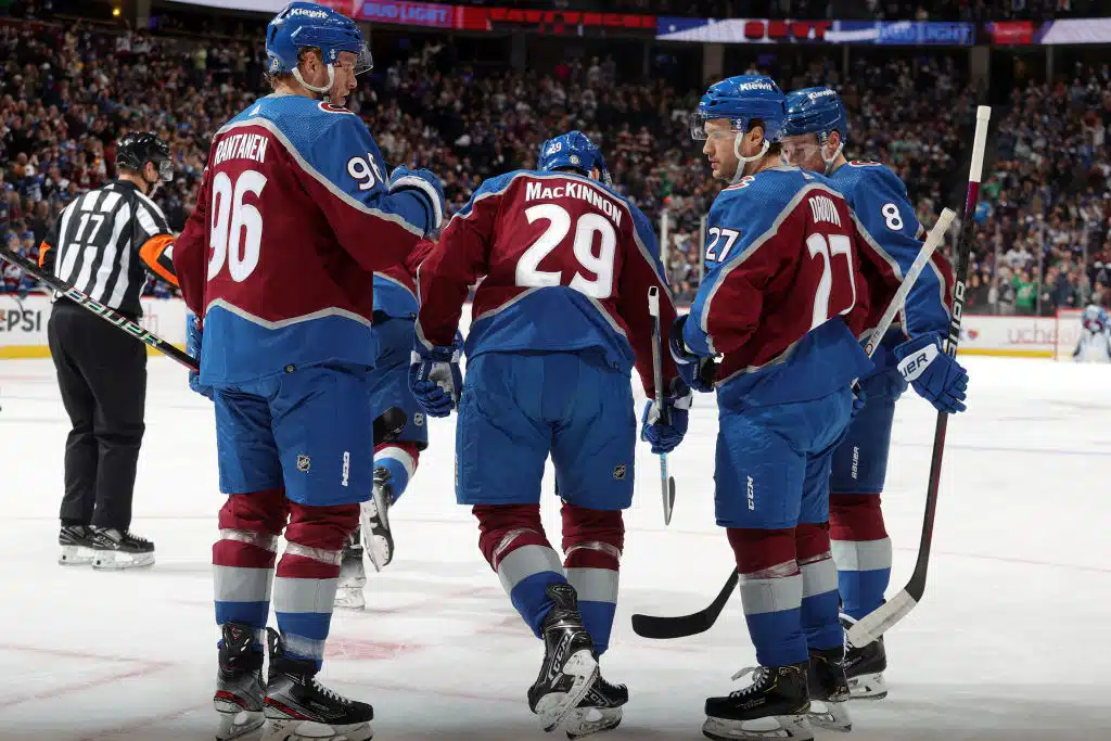 Mikko Rantasen Coloradolla surkeita uutisia pudotuspelien alla Mikko Rantasen Coloradolla surkeita uutisia pudotuspelien alla