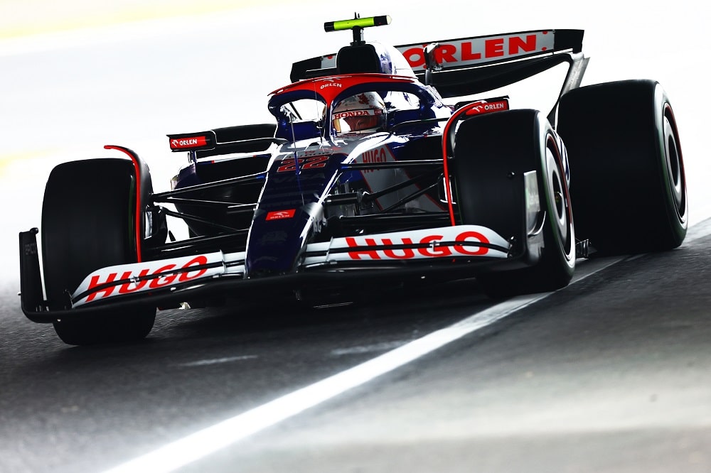 Suzukan perjantain toinen F1-harjoitussessio oli farssi Suzukan perjantain toinen F1-harjoitussessio oli farssi
