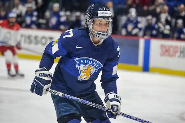 Näin Susanna Tapani kommentoi Naisleijonien turpasaunaa Näin Susanna Tapani kommentoi Naisleijonien turpasaunaa