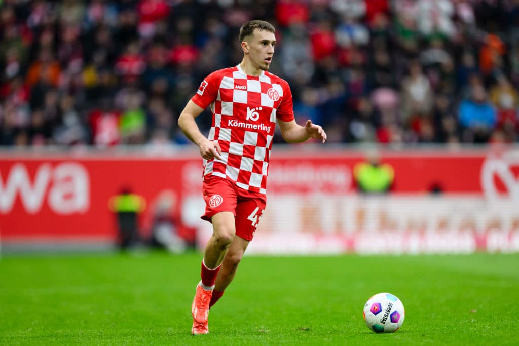 Saksalainen suurlupaus siirtymässä Valioliigaan