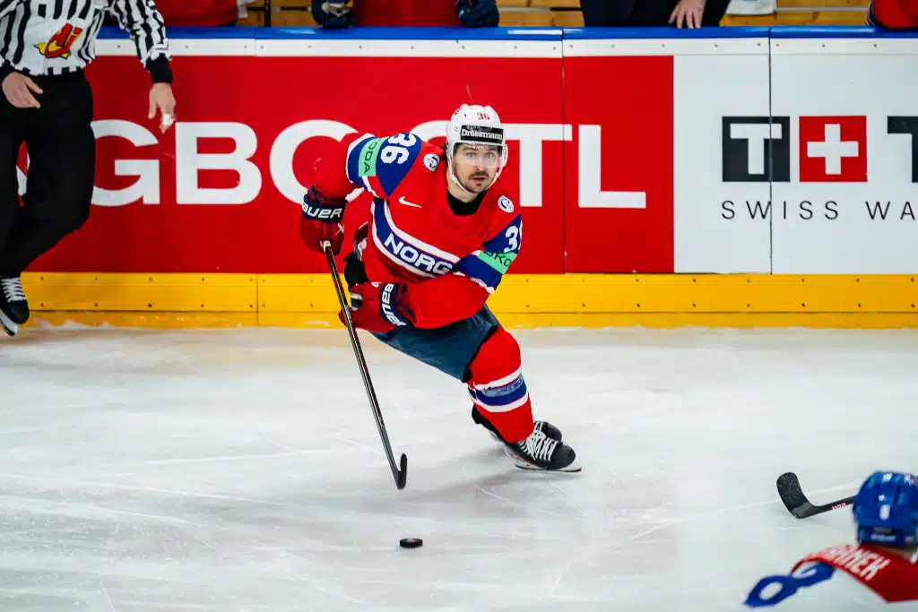 Norja hakee olympiapaikkaa NHL-kokemuksella Norja hakee olympiapaikkaa NHL-kokemuksella