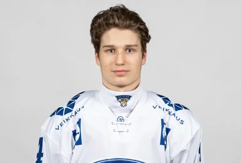 Oliver Kapanen ohittaa pian kuuluisan serkkunsa