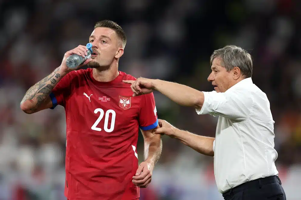 Serbilegenda Dragan Stojkovic ei masentunut – ”Olemme parantaneet Qatarista” Serbilegenda Dragan Stojkovic ei masentunut – ”Olemme parantaneet Qatarista”