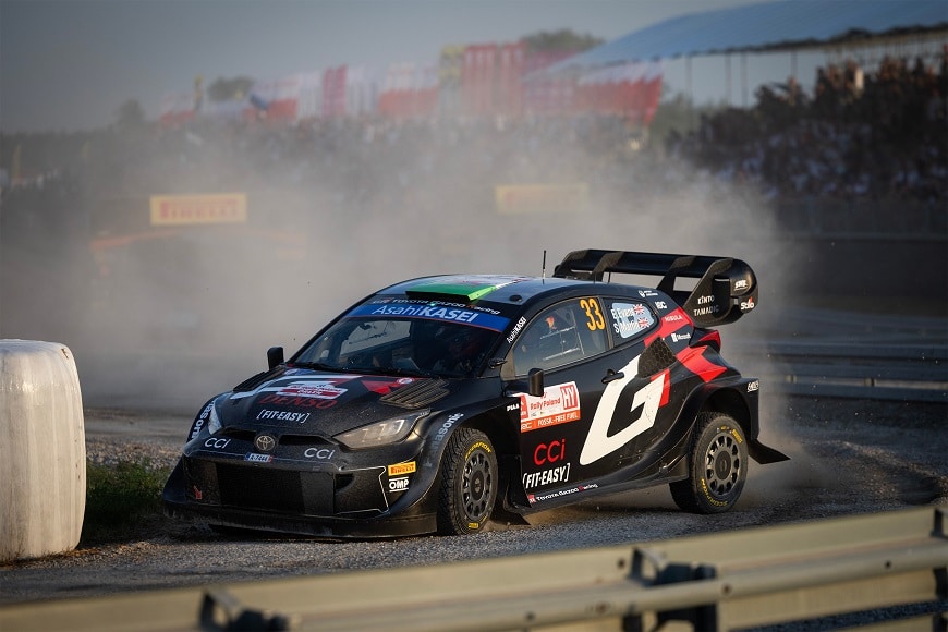 WRC-tähti saapuu Suomeen WRC-tähti saapuu Suomeen