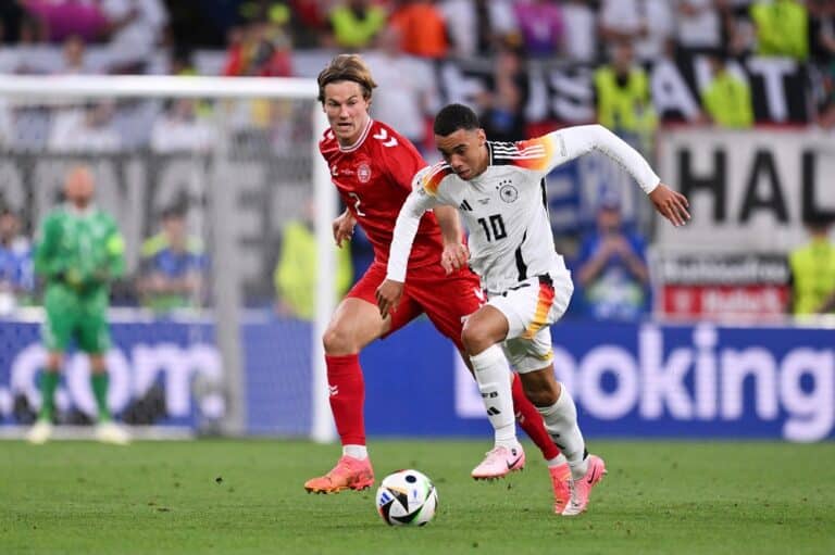 Liverpoolilla on hihassaan yllätysnimi Virgil van Dijkin korvaajaksi