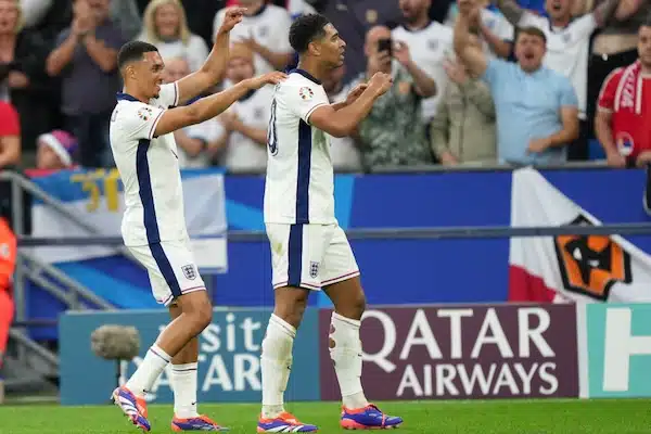 Supertähti pelasti Englannille voiton EM-kisoissa - ilmaan jäi silti tuttuja kysymysmerkkejä Supertähti pelasti Englannille voiton EM-kisoissa – ilmaan jäi silti tuttuja kysymysmerkkejä