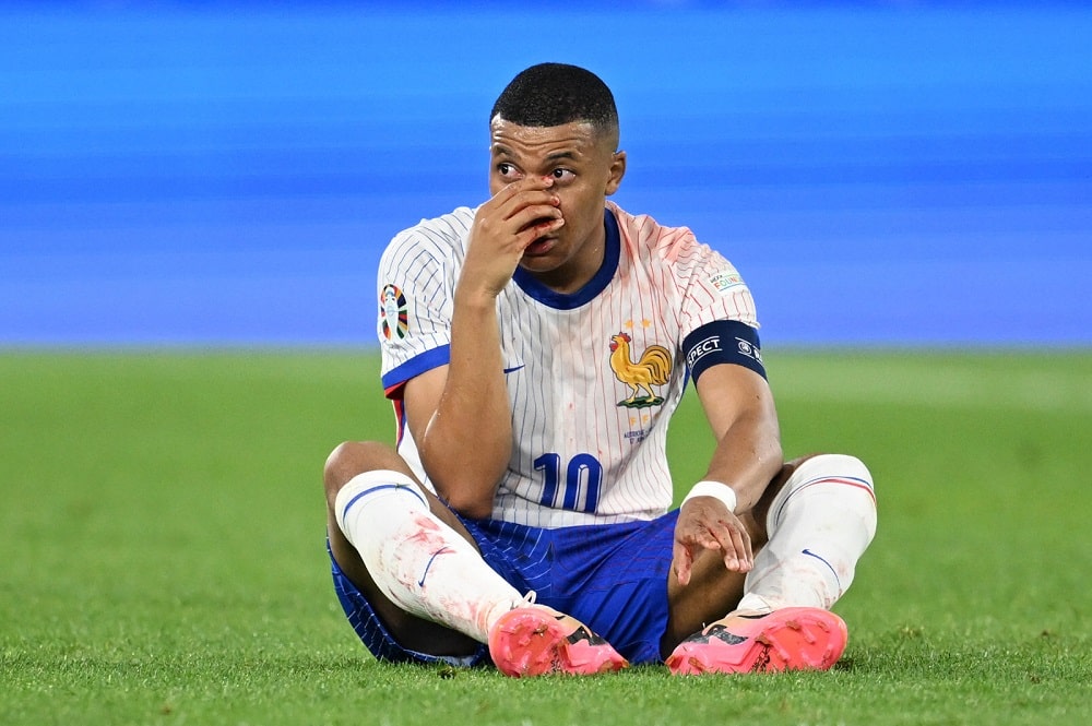 Didier Deschamps – ”Kylian Mbappe ei voi hyvin” Didier Deschamps – ”Kylian Mbappe ei voi hyvin”