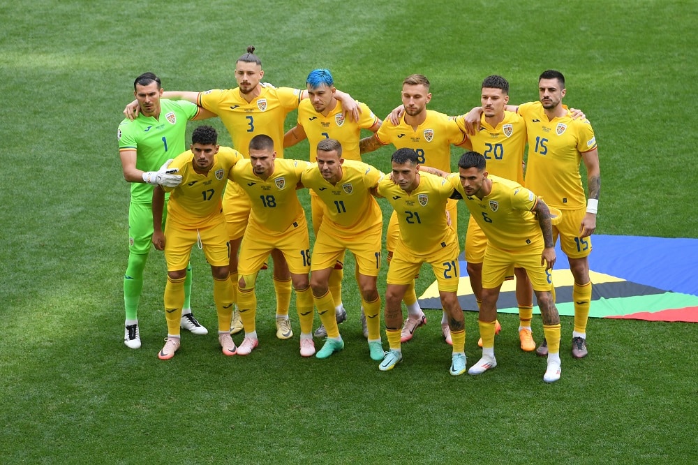 Romanian valmentaja tuohtui EM-futiksen sopupeliväitteistä – ”Häpeällistä roskaa” Romanian valmentaja tuohtui EM-futiksen sopupeliväitteistä – ”Häpeällistä roskaa”