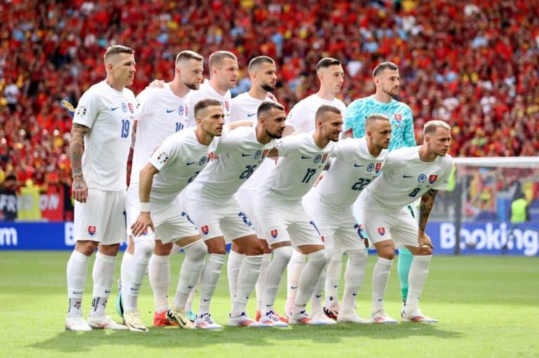 Englannin tähtikaartille myrskyvaroitus EM-kisoissa