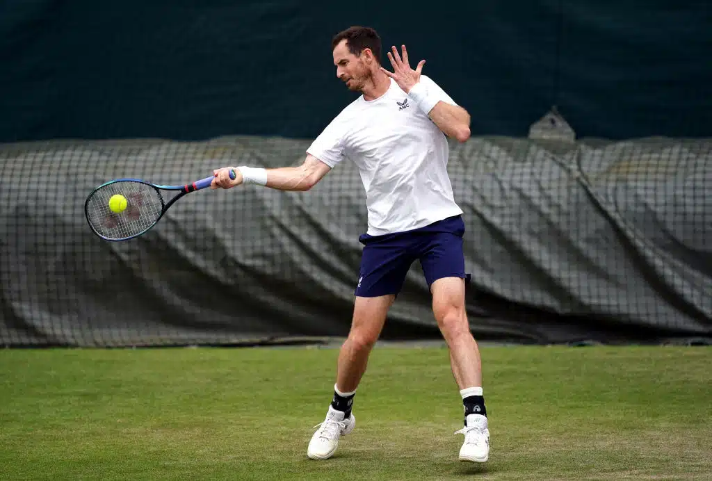 Andy Murrayn tennisura päättyi – Djokovic ja Alcaraz olympiavälieriin