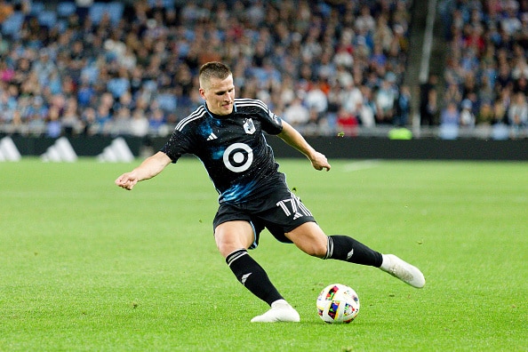 Robin Lod loisti Houstonissa - Minnesota oikaisi syöksykierteen Robin Lod loisti Houstonissa – Minnesota oikaisi syöksykierteen