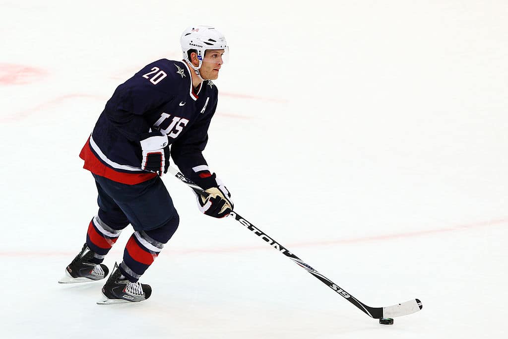 USA:n legenda pienellä palkalla NHL-seura St. Louis Bluesiin USA:n legenda pienellä palkalla NHL-seura St. Louis Bluesiin