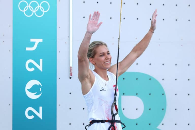 Kaksi maailmanennätystä putkeen – lajilegendalta huima temppu olympialaisissa