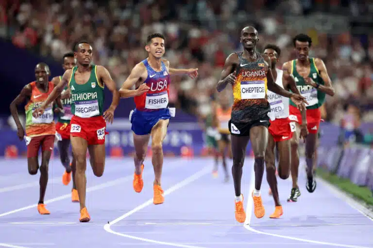 Olympialaisten supertähti teki rajun ratkaisun