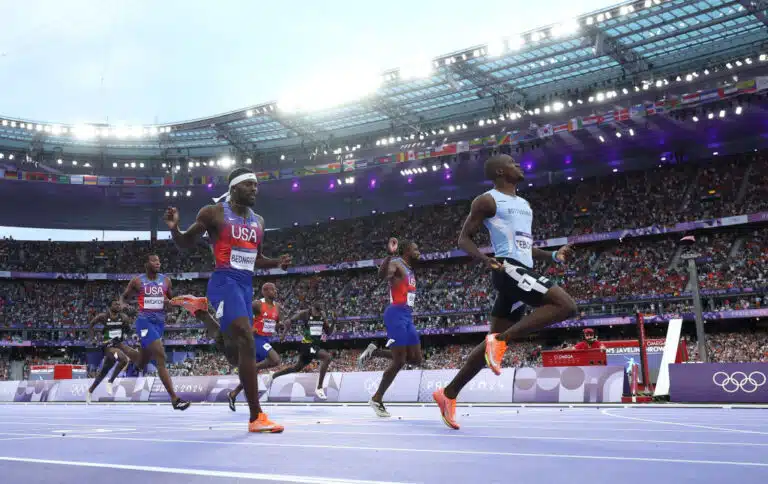 Supertähti juoksi olympiamitalin koronaviruksessa – olympiavoittajalla suuri suru