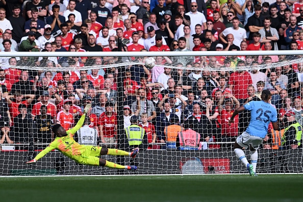 Man City järjesti pilkulta jättipettymyksen ManU:lle