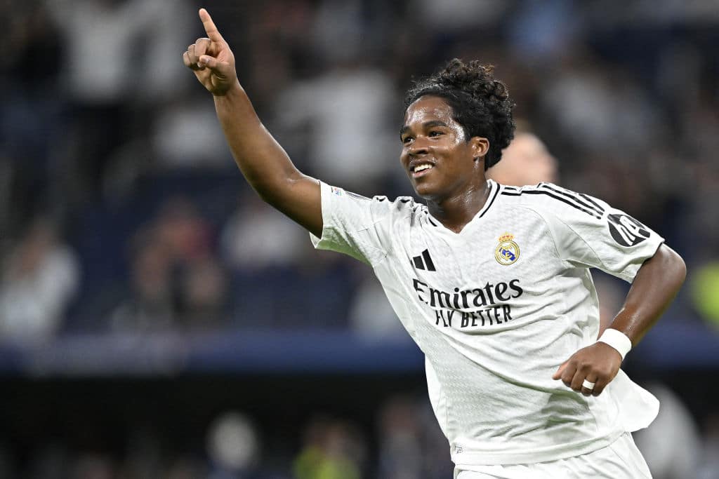 Real Madridin superlupaus teki heti historiaa Real Madridin superlupaus teki heti historiaa