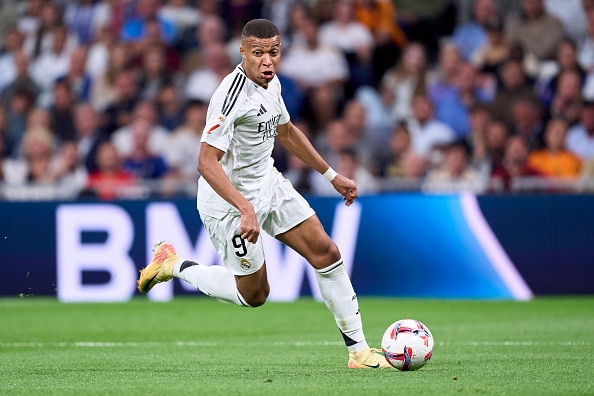 Kylian Mbappe viikoiksi sivuun