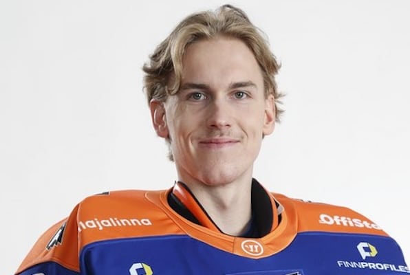 21-vuotias maalivahti onnistui melkoisessa tempussa SM-liigassa 21-vuotias maalivahti onnistui melkoisessa tempussa SM-liigassa