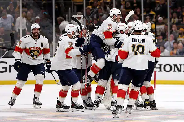 Aleksander Barkovin seurakaveri heivattiin siirtolistalle NHL:ssä