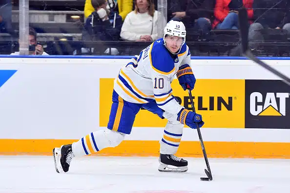 Leijonat täydensi 4 Nations-joukkuettaan – nämä puolustajat mukaan