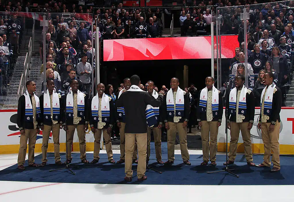 Tämä ei ole vitsi – Keniasta tuli jääkiekkomaa Tämä ei ole vitsi – Keniasta tuli jääkiekkomaa