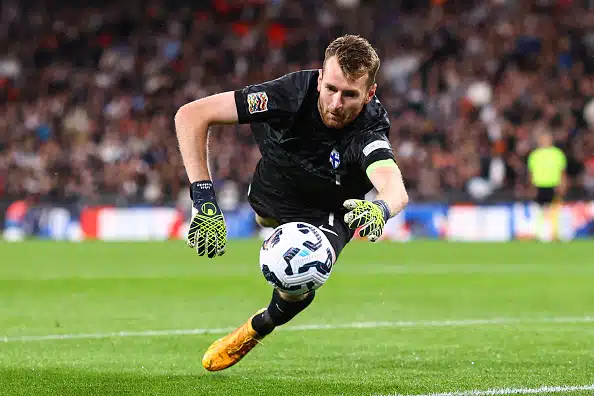 Lukas Hradecky kertoi kylmän tosiasian