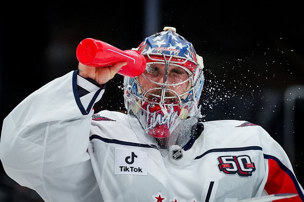 Käsittämätöntä - NHL-vahdilta megaluokan munaus: ”Pahin mokani ikinä” Käsittämätöntä – NHL-vahdilta megaluokan munaus: ”Pahin mokani ikinä”