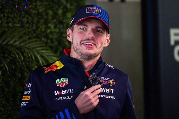 Max Verstappen saattaa siirtyä yllättävään talliin Max Verstappen saattaa siirtyä yllättävään talliin
