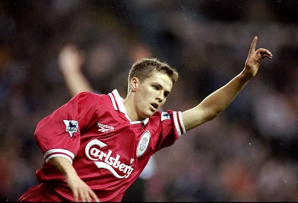 Liverpool-fanit eivät koskaan antaneet anteeksi, jalkapallolegenda: ”Se satuttaa niin järjettömästi”
