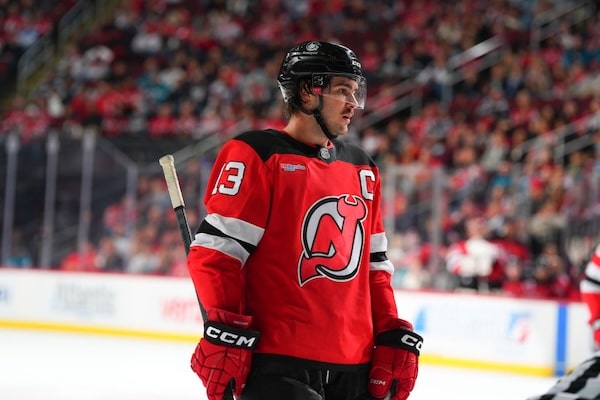 NHL-kapteeni teki historiallisen tempun NHL-kapteeni teki historiallisen tempun