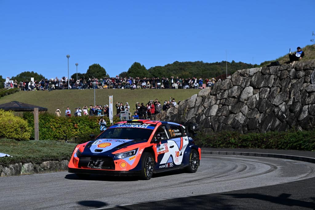 Rallin MM-sarjassa skandaali - Thierry Neuville voitti mestaruuden sääntöjenvastaisella autolla Rallin MM-sarjassa skandaali – Thierry Neuville voitti mestaruuden sääntöjenvastaisella autolla