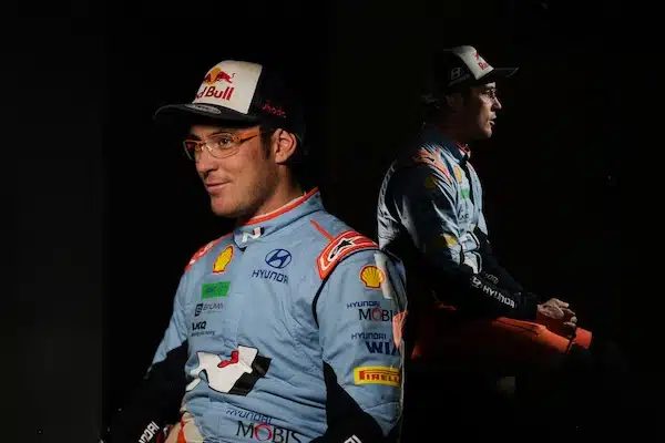 Rallin MM-sarja huipentuu huimalla tavalla – kauden päätöspäivänä on vielä paljon pelissä