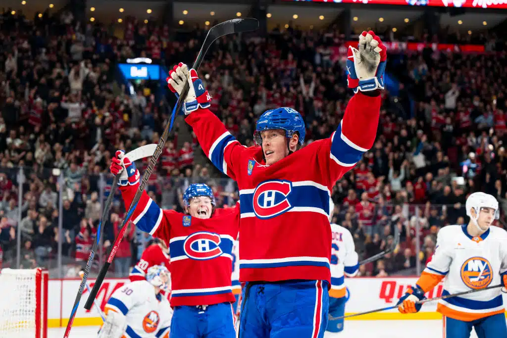 Patrik Laine sai komean kunnianosoituksen NHL:ssä Patrik Laine sai komean kunnianosoituksen NHL:ssä