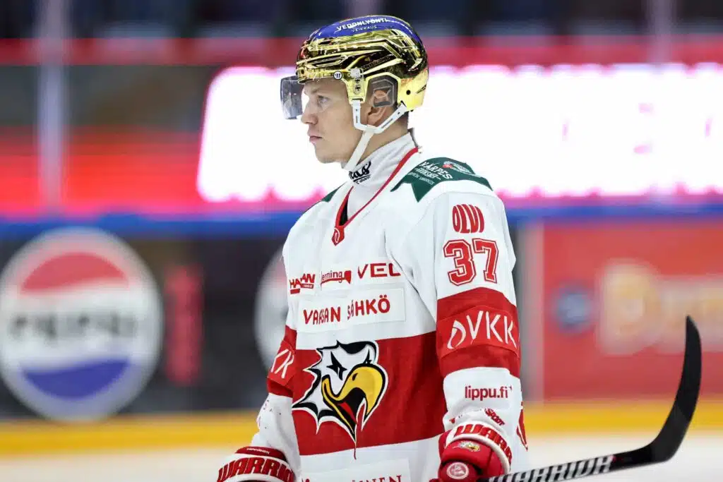 Atro Leppänen teki Leijonien ainokaisen Ruotsia vastaan