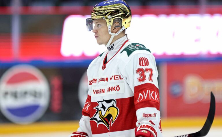 Atro Leppänen teki Leijonien ainokaisen Ruotsia vastaan