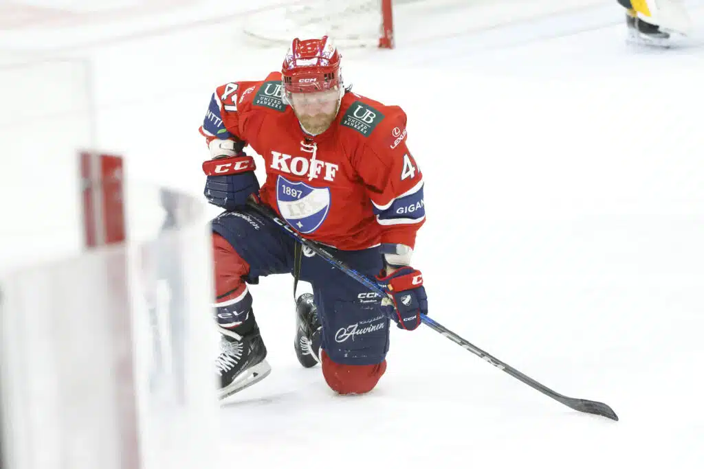 Leo Komarov sai lähteä HIFK:sta – tässä ovat hänen vaihtoehtonsa