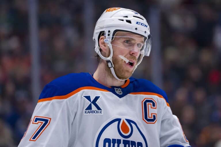 Connor McDavid latasi kovaa tekstiä Stanley Cup-finaaleista