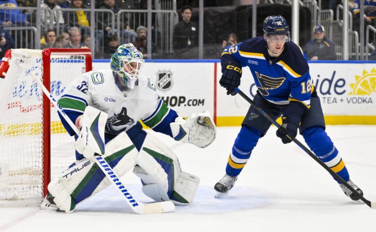 Suomalaispelaajalta häikäisevä esitys NHL:ssä