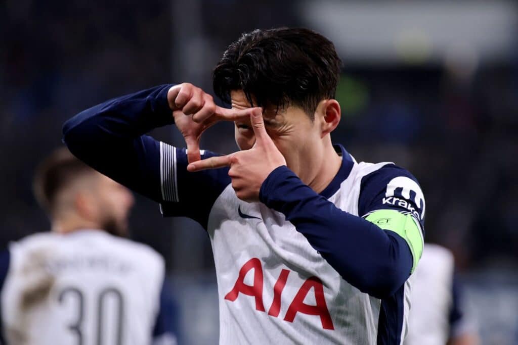Tottenhamin synkkyyteen viimein vähän valoa Tottenhamin synkkyyteen viimein vähän valoa