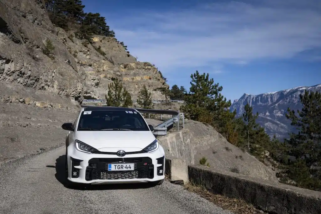 Sami Pajarilla heti pelottava tilanne MM-rallissa – ”En tiedä näitteko”